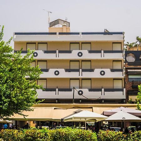 Jolly Hotel Igoemenitsa Buitenkant foto