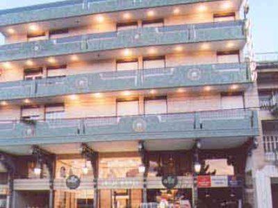 Jolly Hotel Igoemenitsa Buitenkant foto