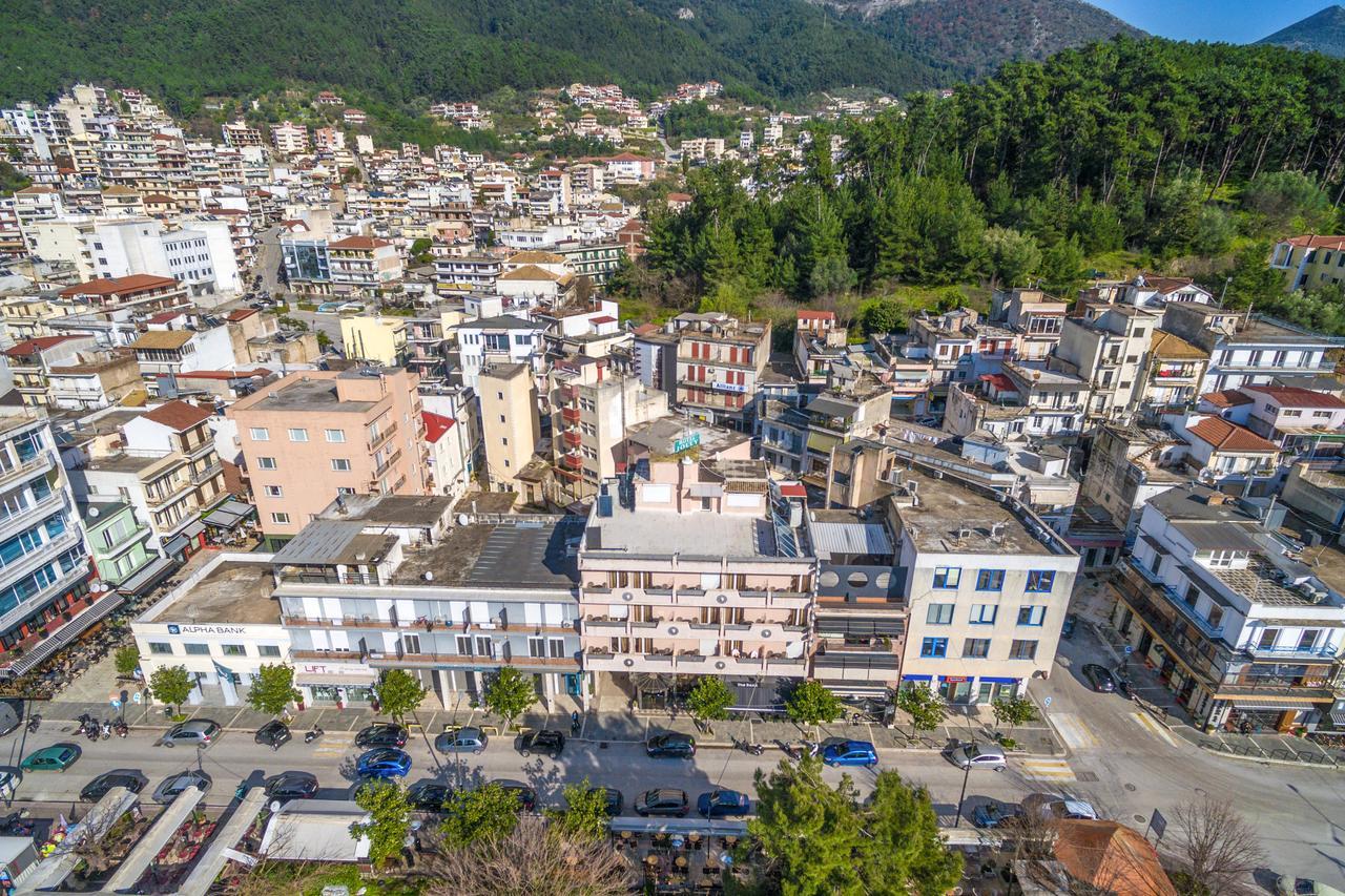Jolly Hotel Igoemenitsa Buitenkant foto
